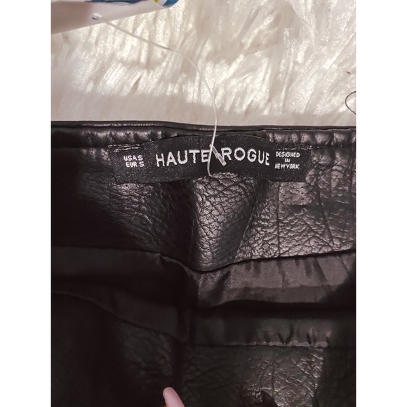 Leather skirt - Picture 3 of 3